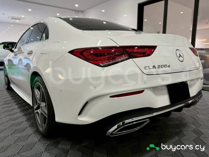 Mercedes CLA-class Белый