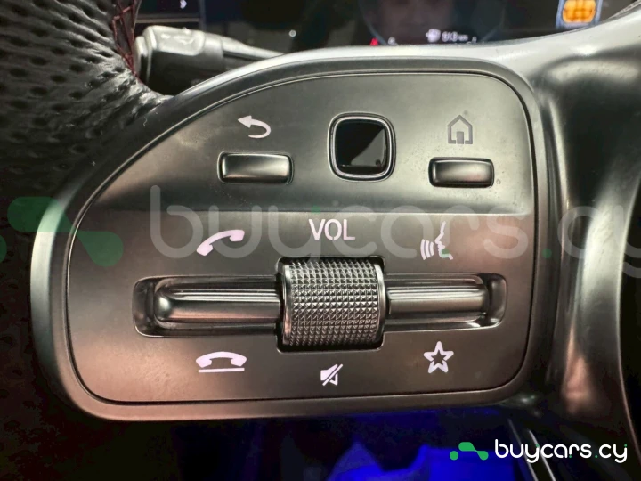 Mercedes CLA-class Белый