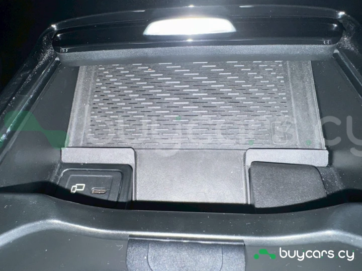 Mercedes CLA-class Белый