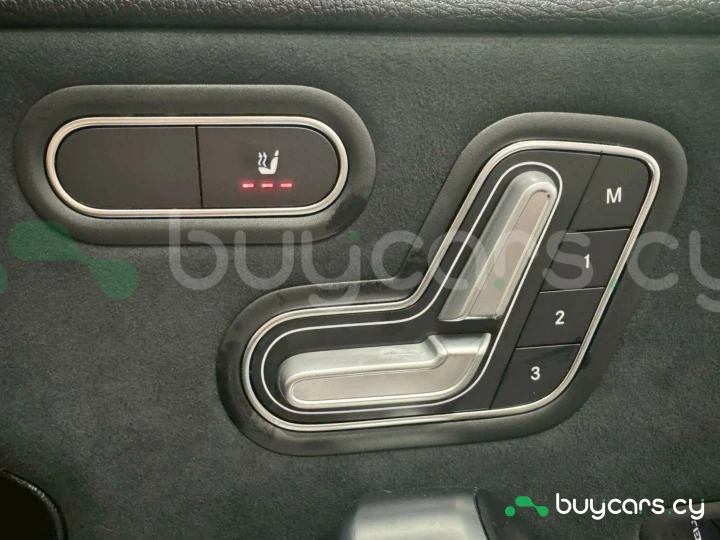 Mercedes CLA-class Белый