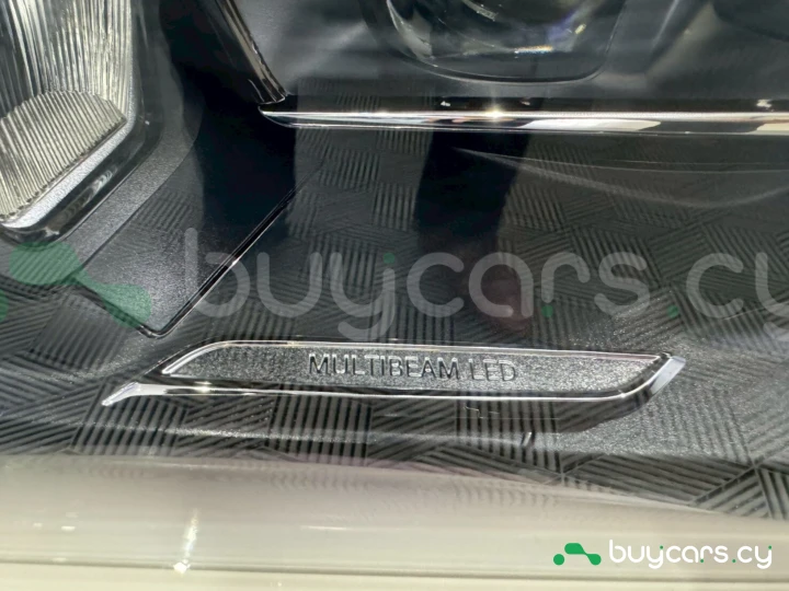 Mercedes CLA-class Белый