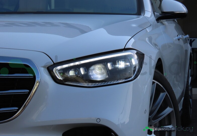 Mercedes S-class White