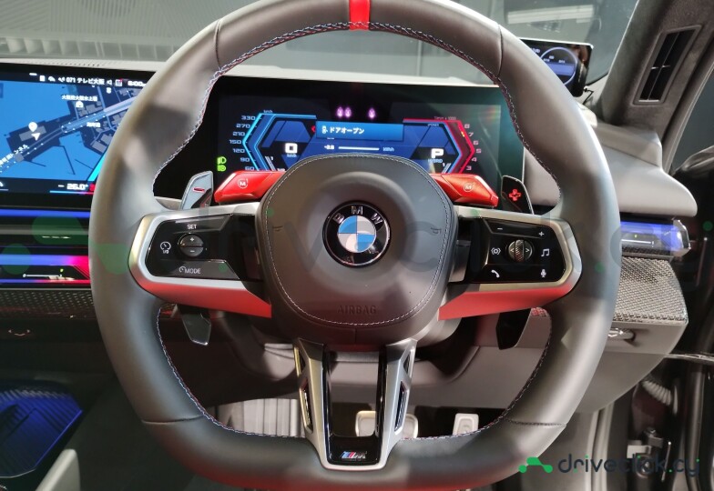 BMW M5 Black