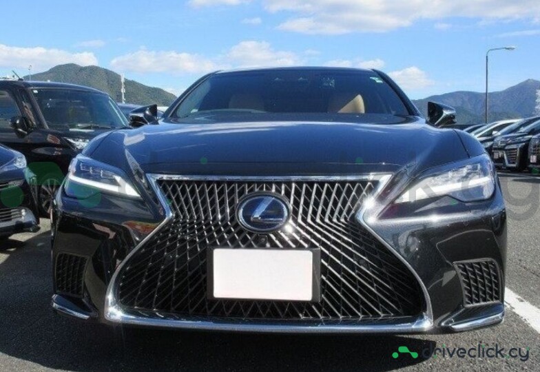 Lexus LS Black