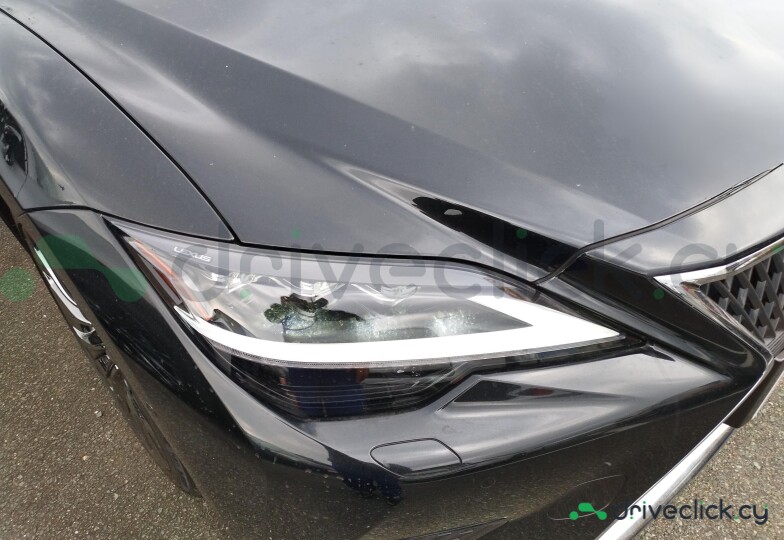 Lexus LS Black