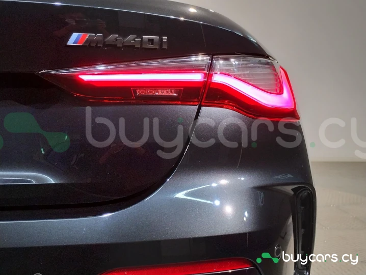 BMW 4 series Черный