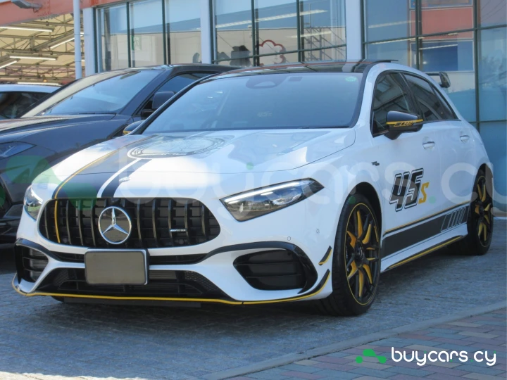 Mercedes A-class Белый