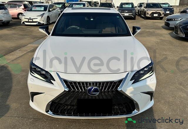 Lexus ES White