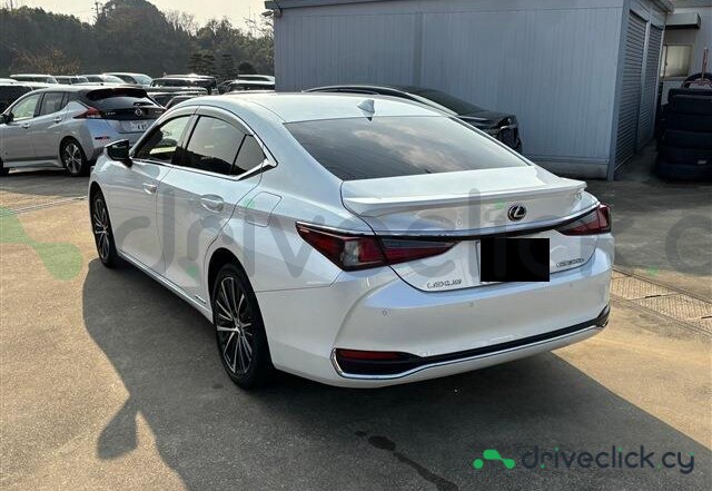 Lexus ES White