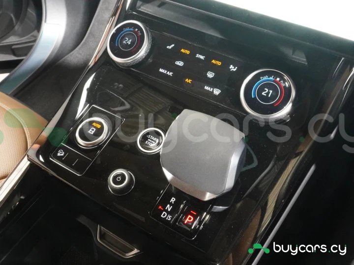 Land Rover Range Rover Sport Black