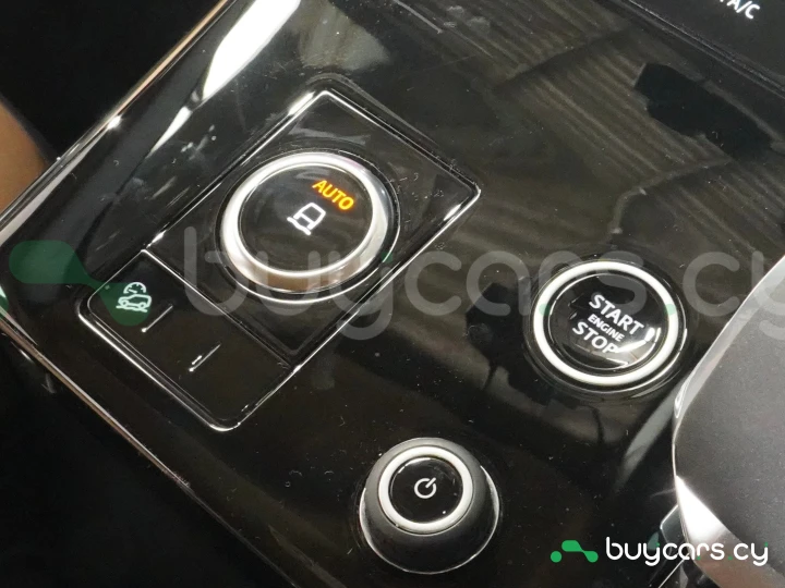 Land Rover Range Rover Sport Black