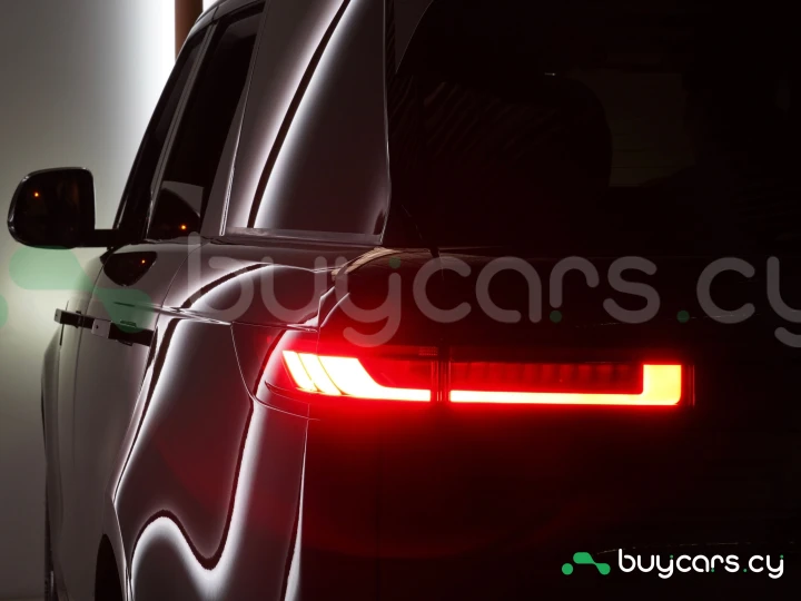 Land Rover Range Rover Sport Black