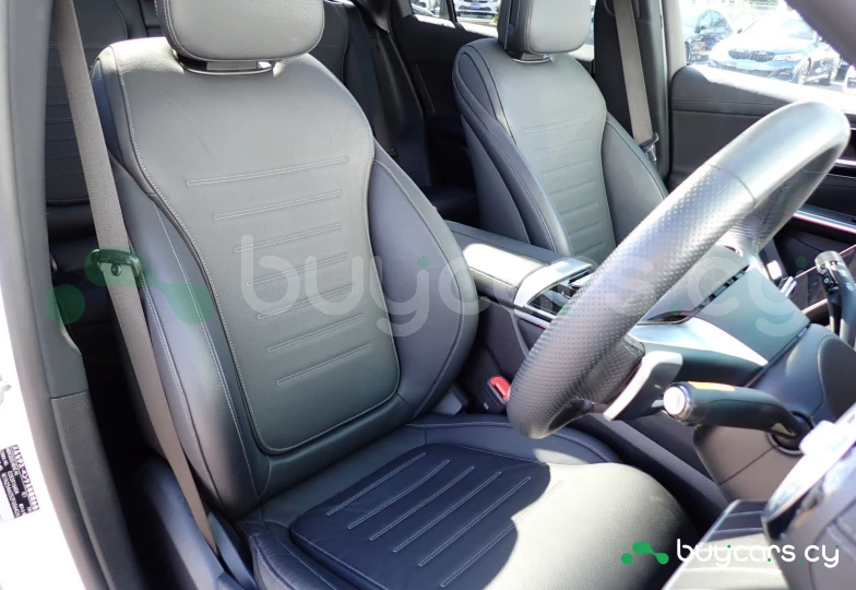 Mercedes GLC-class White