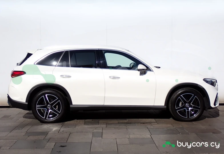 Mercedes GLC-class White