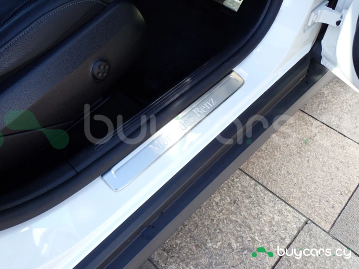 Mercedes GLC-class White