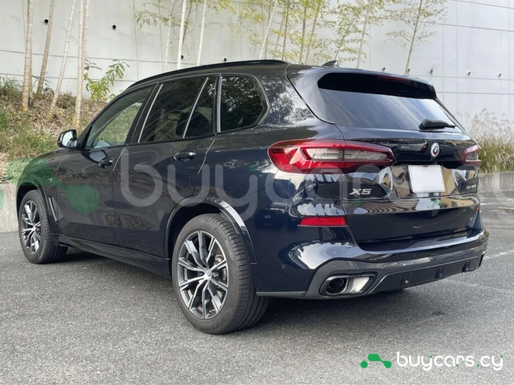 BMW X5 Черный