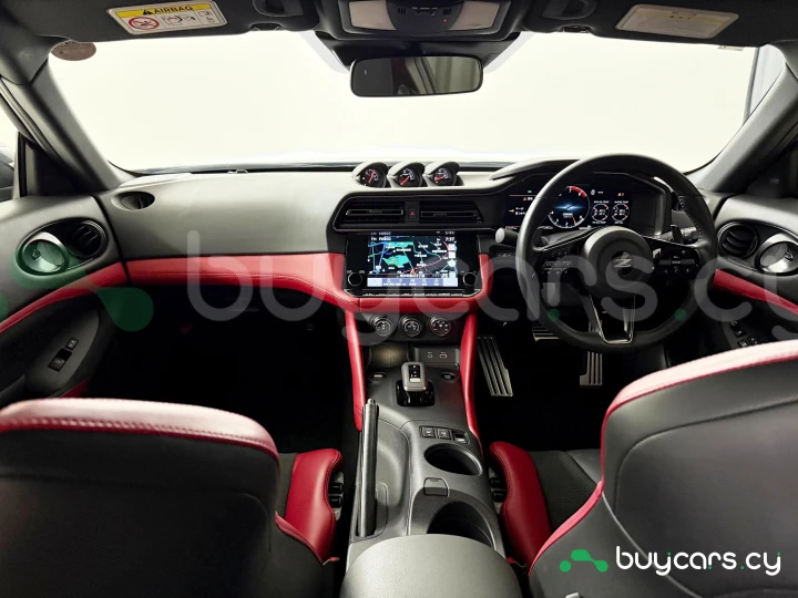 Nissan Fairlady z Grey