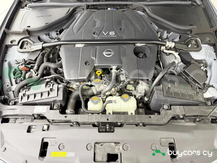 Nissan Fairlady z Grey