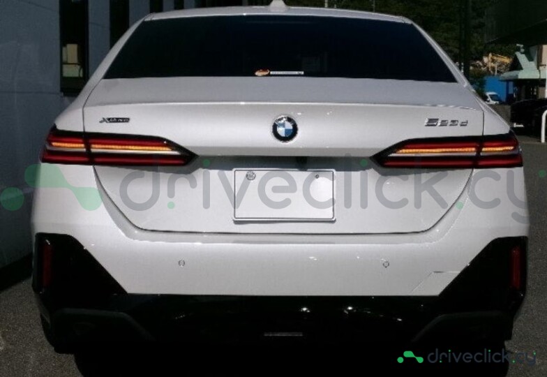 BMW 5 series White