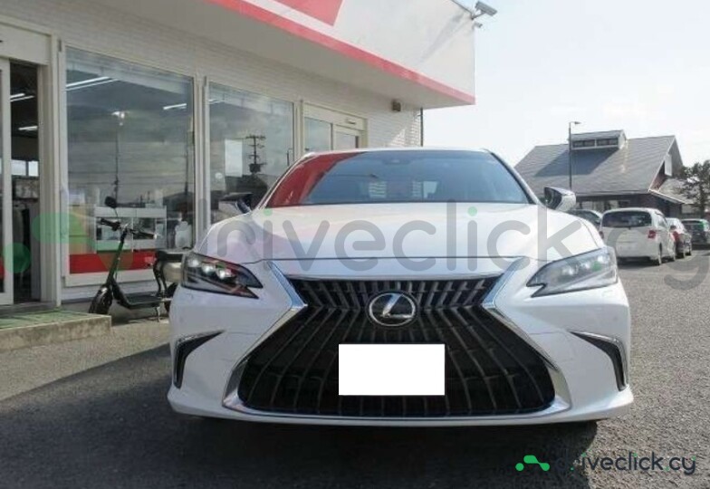 Lexus ES White