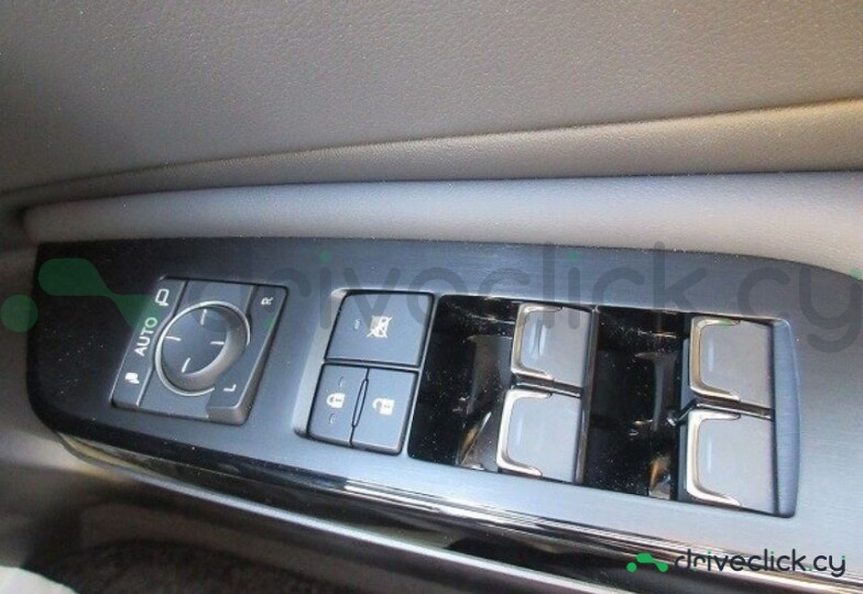 Lexus ES White