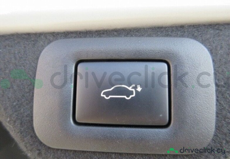Lexus ES White