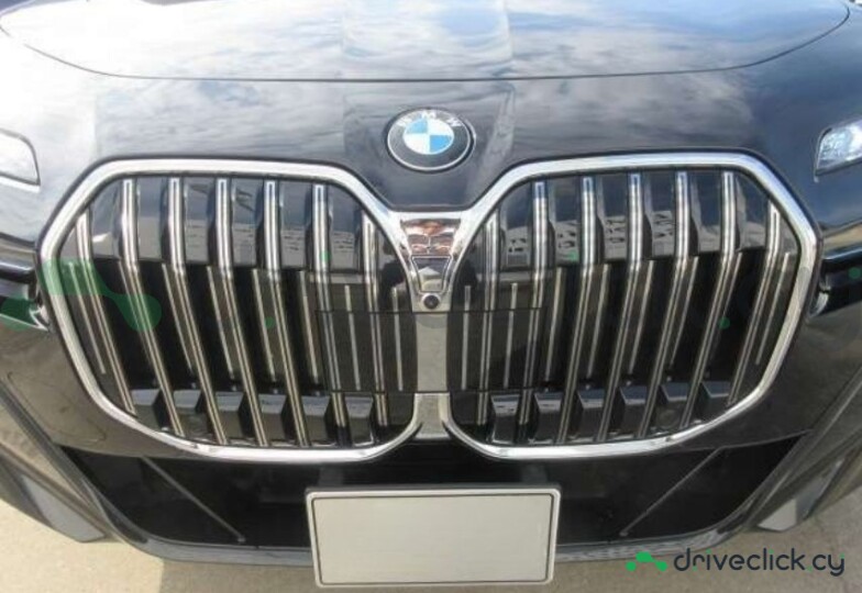 BMW 7 series Black