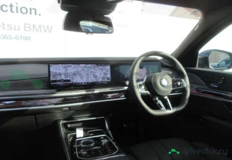 BMW 7 series Black