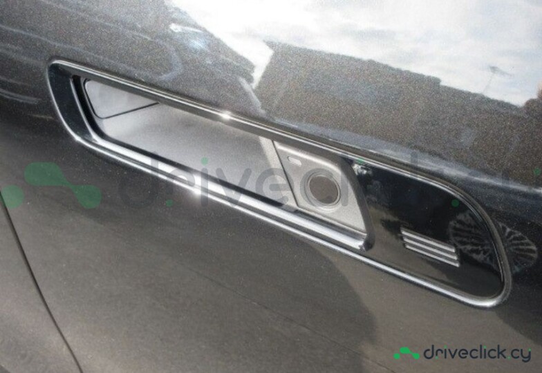 BMW 7 series Black