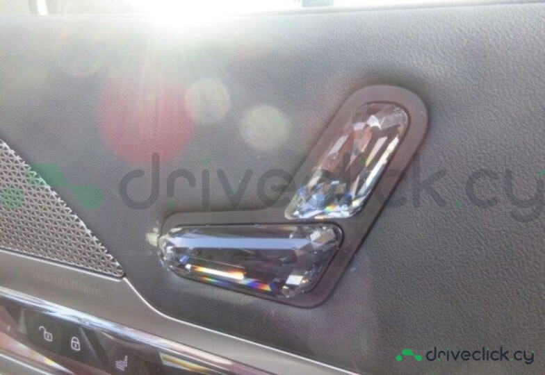 BMW 7 series Black