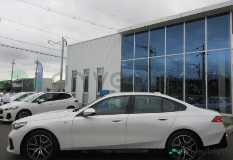 BMW 5 series White