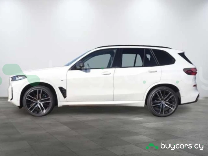 BMW X5 Белый