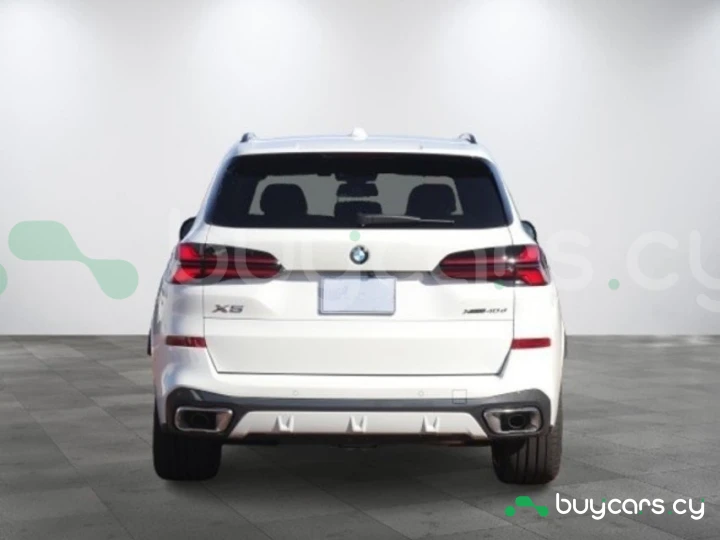 BMW X5 Белый
