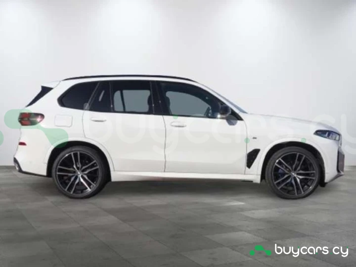 BMW X5 Белый