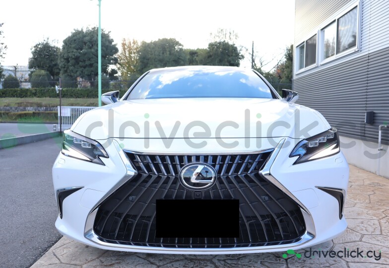Lexus ES White
