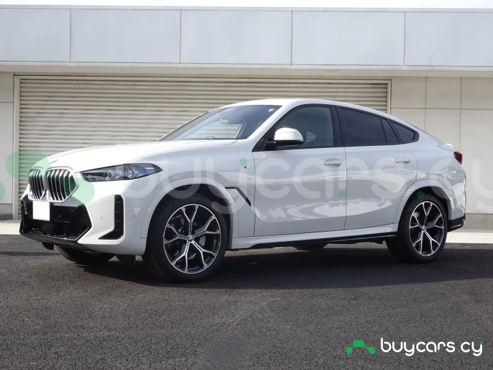 BMW X6 White