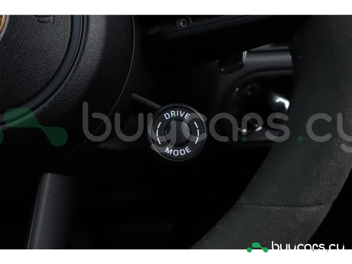 Porsche Macan Белый