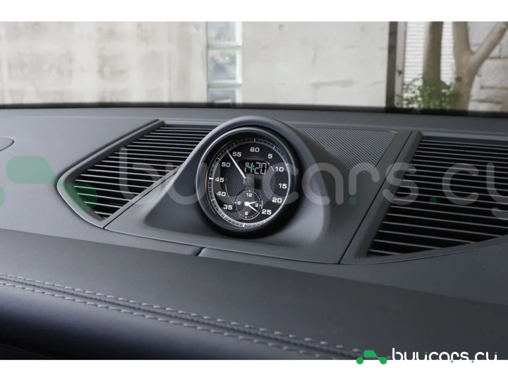 Porsche Macan Белый