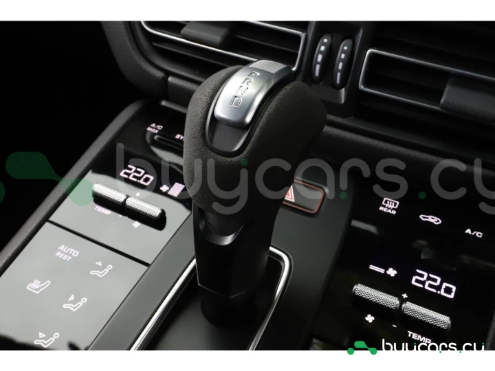 Porsche Macan Белый