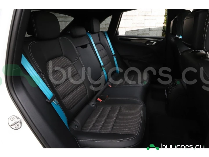 Porsche Macan Белый