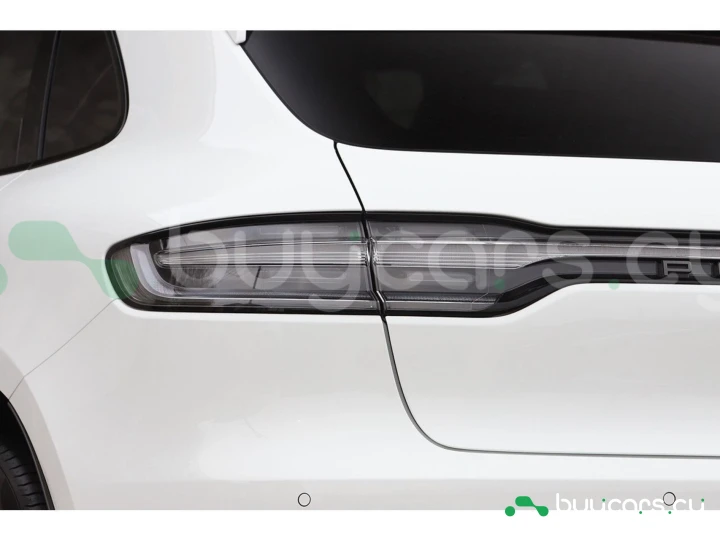 Porsche Macan Белый