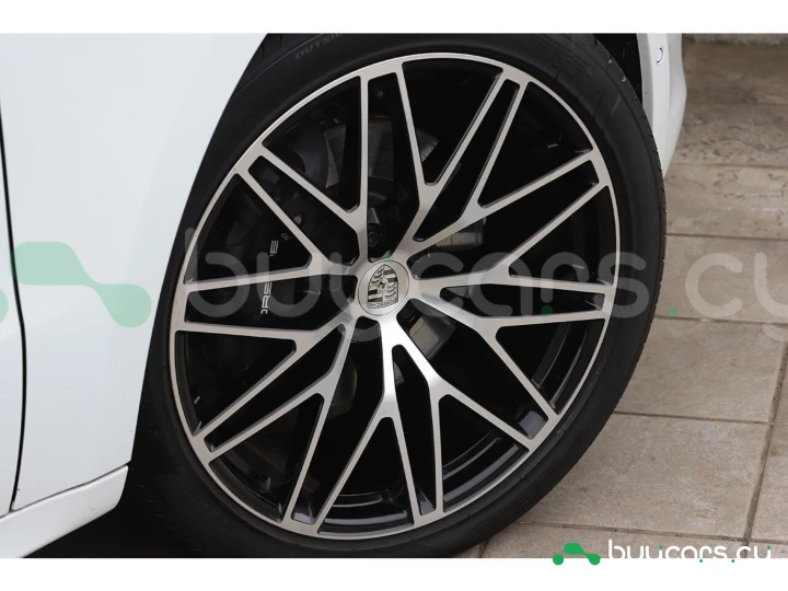 Porsche Macan Белый