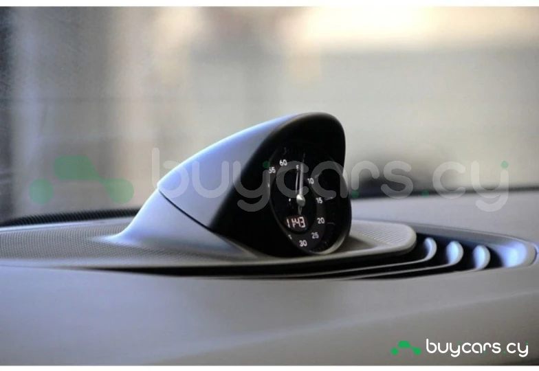 Porsche Taycan White