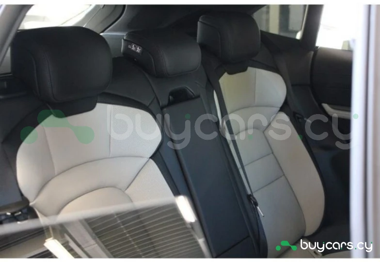 Porsche Taycan White