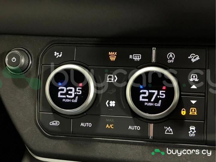 Land Rover Defender Серый