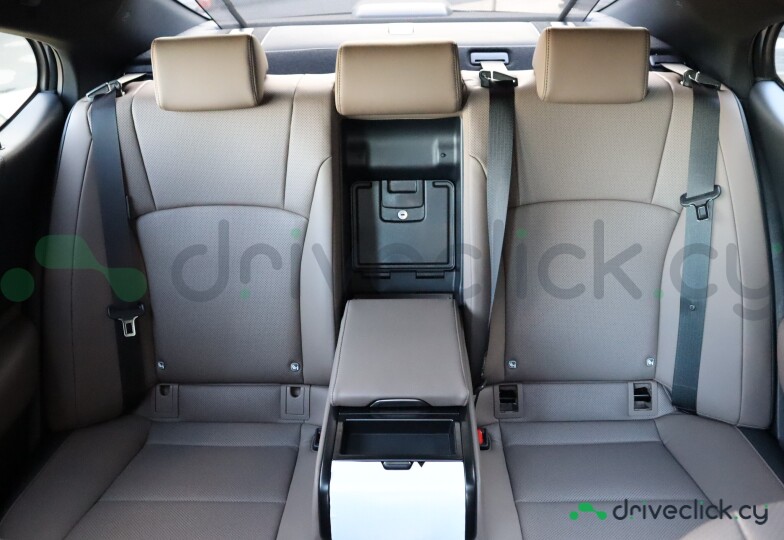 Lexus ES White
