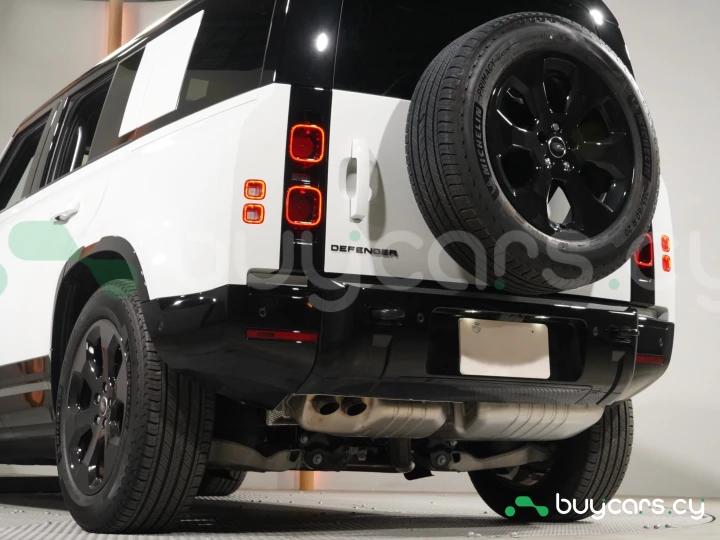 Land Rover Defender White