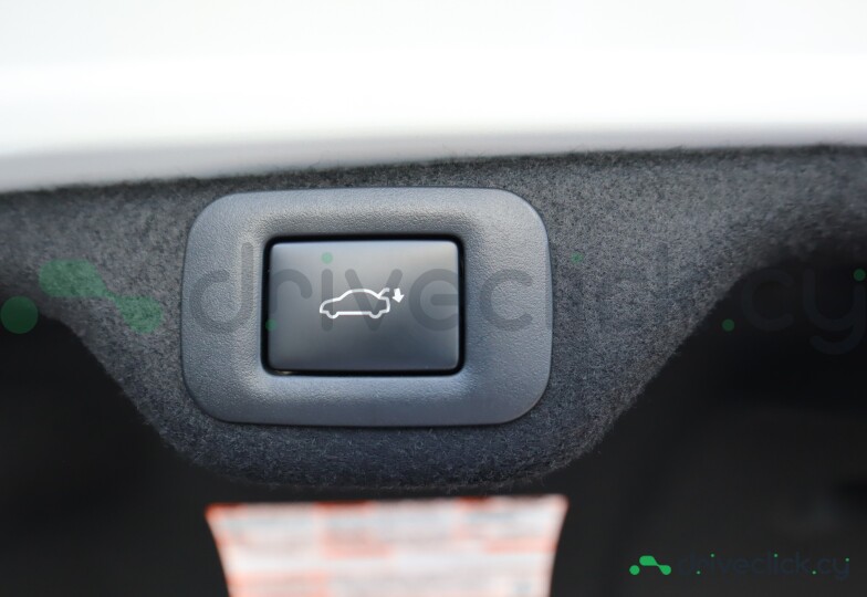 Lexus ES White