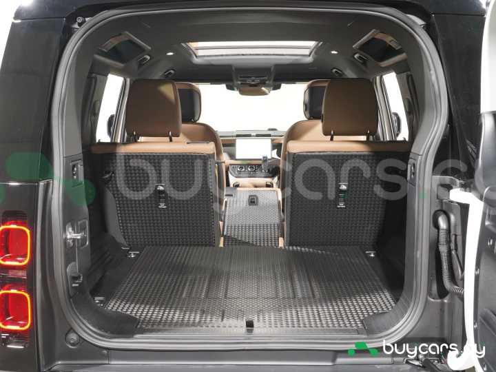 Land Rover Defender White