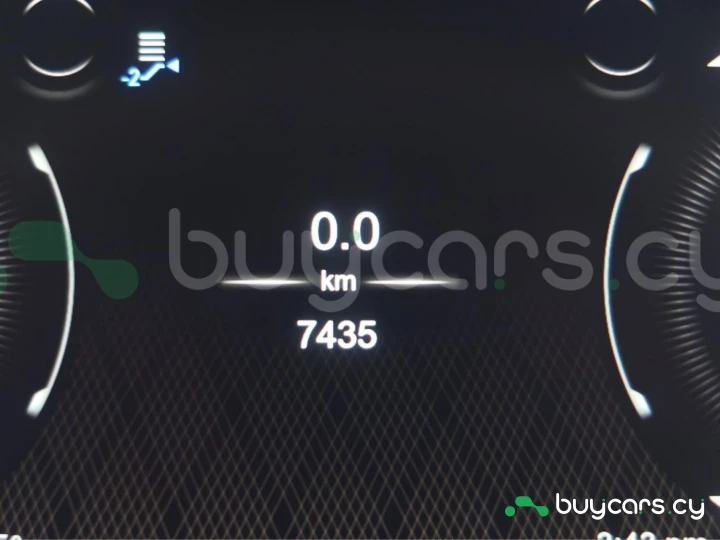 Aston Martin DBX Синий